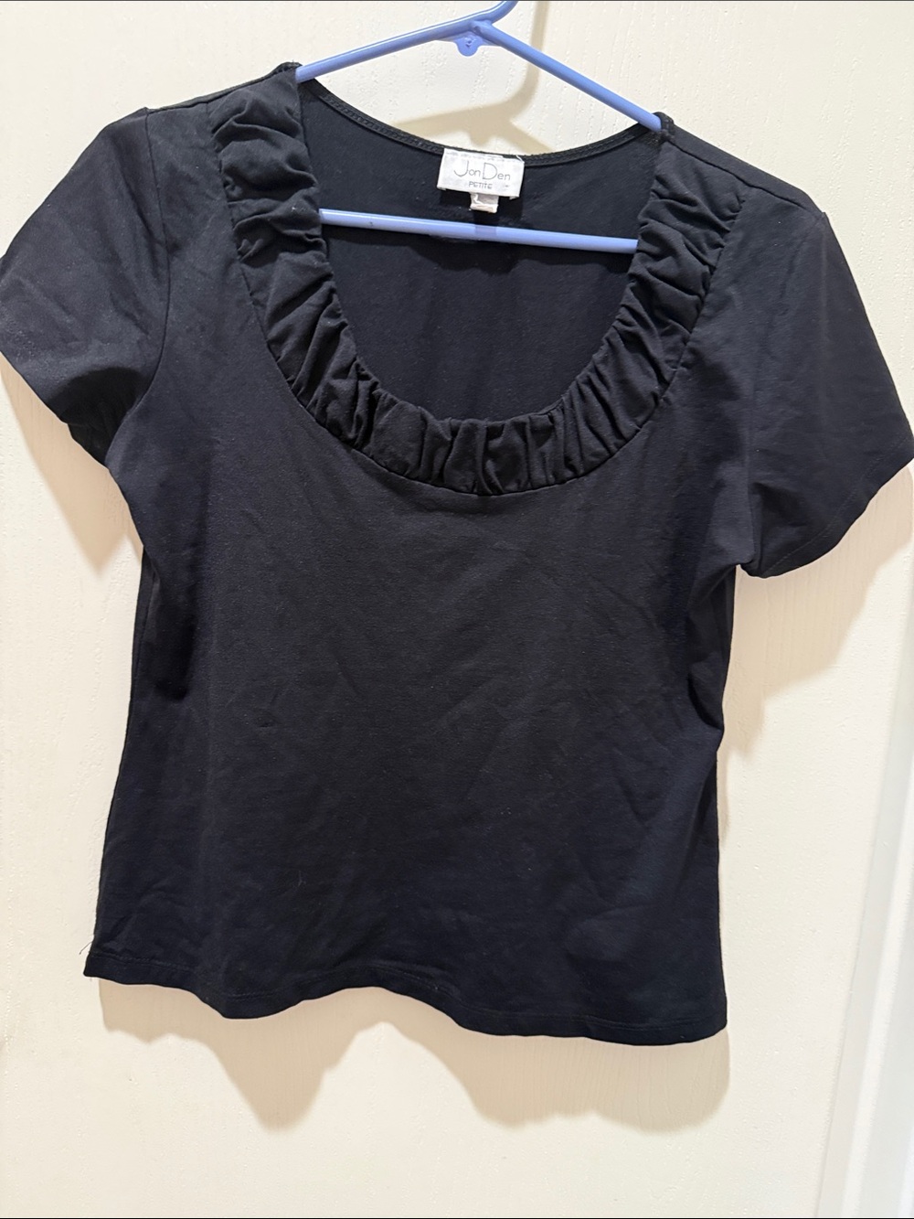 Jon-Don Black Short Sleeve Ruffle Scoop Neck Top